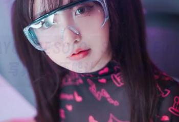 PLAYGAMESOLO，Son Ye Eun全套写真，能不能让我停下脚步？